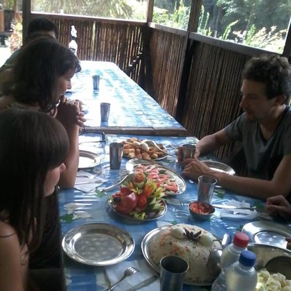 Disfrutando del almuerso 